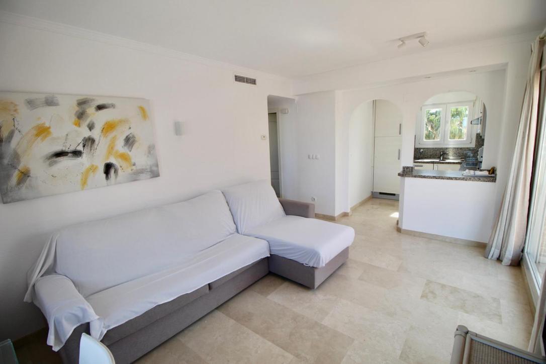 Atico Con Piscina Privada En Primera Linea Apartment Denia Luaran gambar