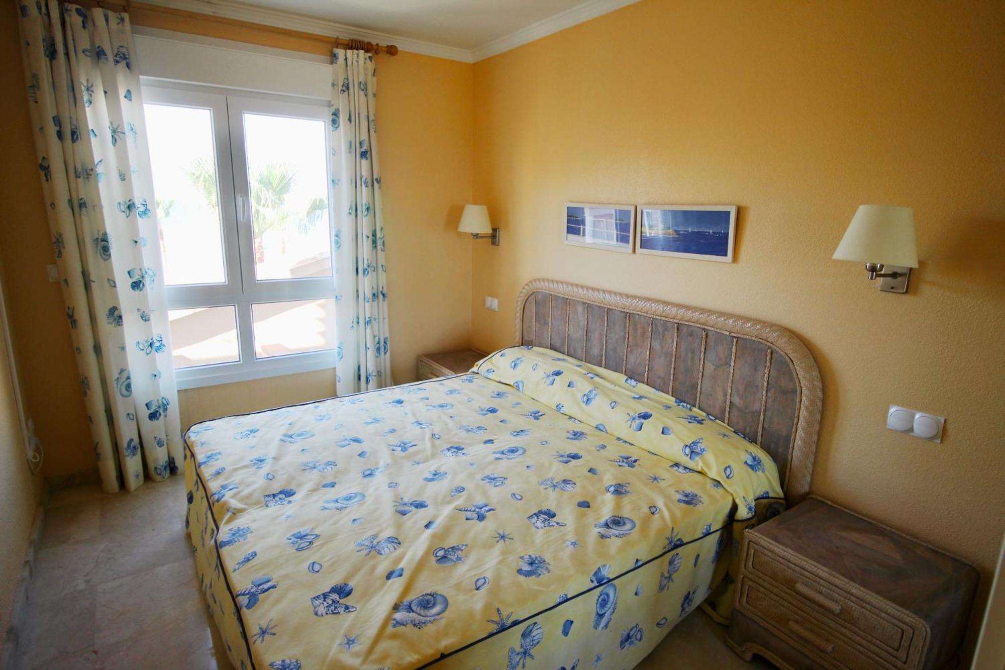 Atico Con Piscina Privada En Primera Linea Apartment Denia Bilik gambar